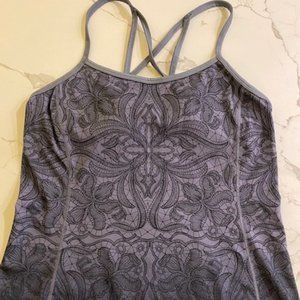 Set of 4 Athleta fitness tanks, size Medium